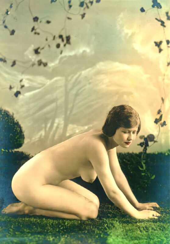 Vintage Retro Nudist In Color - Vintage Erotica â€“ Retro Erotic Photo Image Galleries of Classic Women Nude