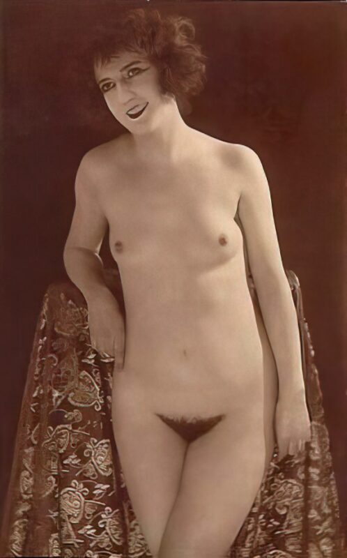 Photo 290 - Vintage Nude Girl Mixed, Upscaled - Volume 7 Photo 290 - Vintage Nude Girl Mixed, Upscaled - Volume 7