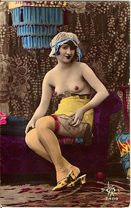 Photo 880 - Color Tint Vintage Nude Men and Women Sepia, Monochrome and Others Photo 880 - Color Tint Vintage Nude Men and Women Sepia, Monochrome and Others