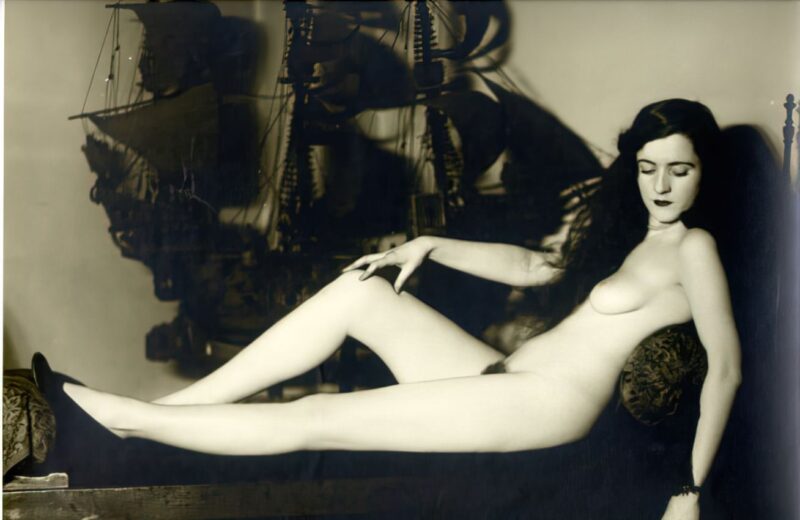 Photo 312 - Vintage Nude Girl Mixed, Upscaled - Volume 7 Photo 312 - Vintage Nude Girl Mixed, Upscaled - Volume 7