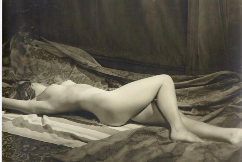 Photo 313 - Vintage Nude Girl Mixed, Upscaled - Volume 7 Photo 313 - Vintage Nude Girl Mixed, Upscaled - Volume 7